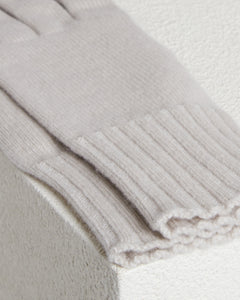 White Cashmere knitted gloves