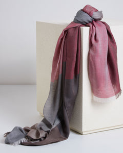 Cashmere-silk stole with stripes