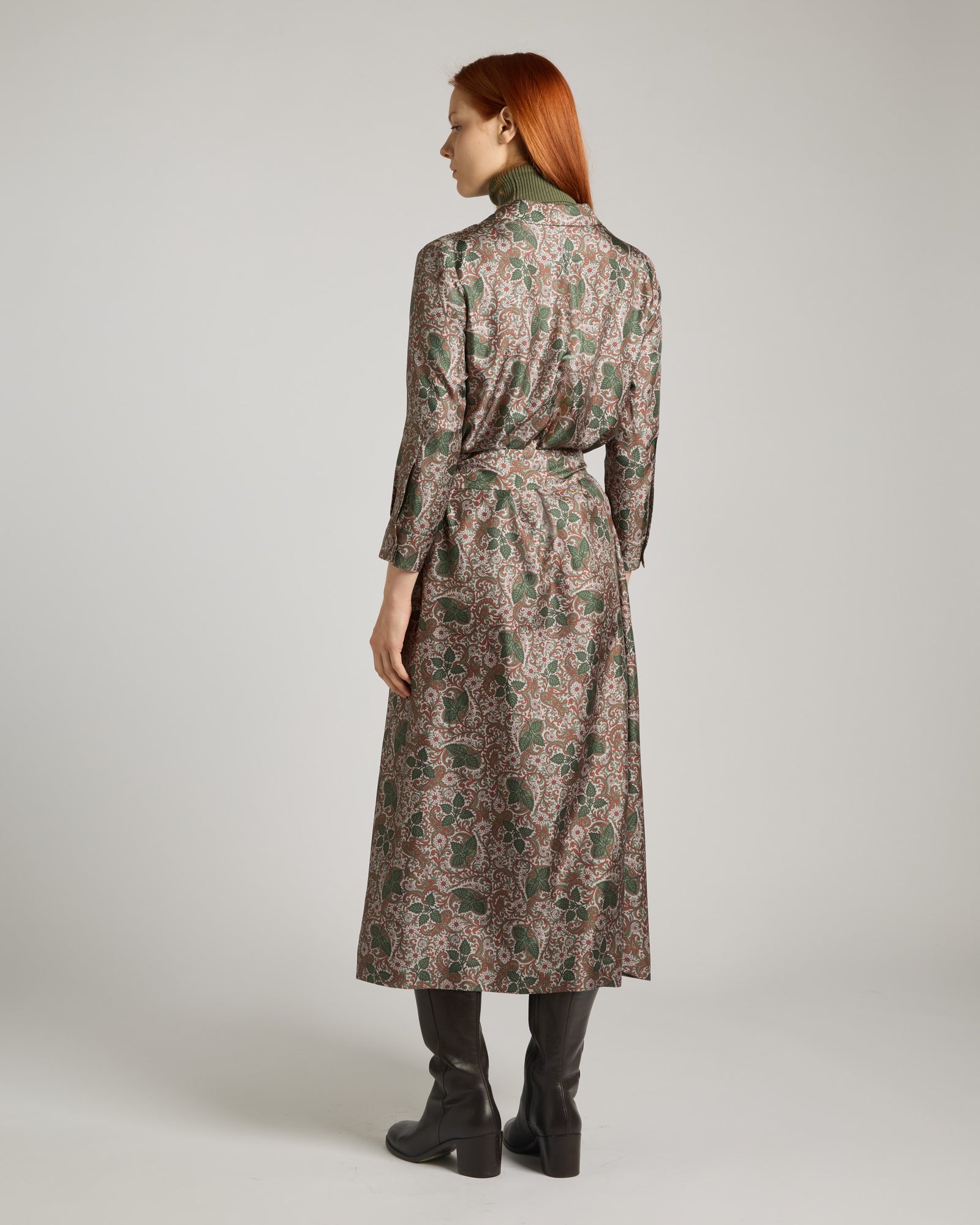 Pure silk Chemisier  with a nettle print 5