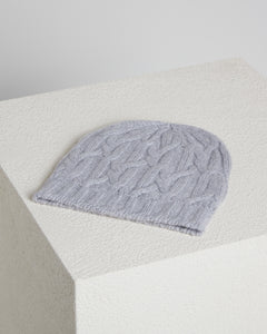 Light grey knitted cap in Kid Cashmere