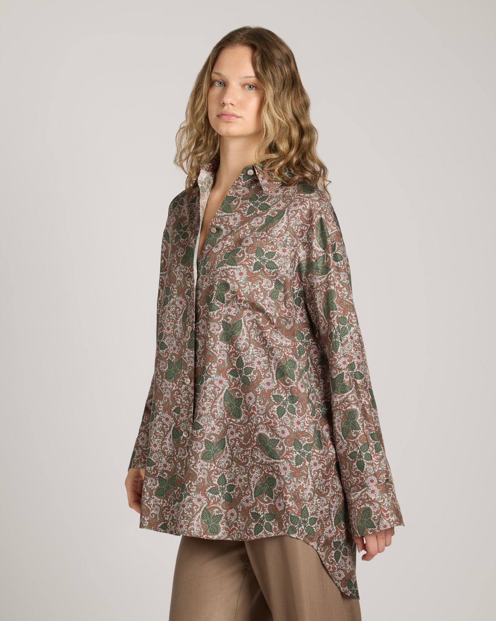 Pure silk shirt with Ortica print