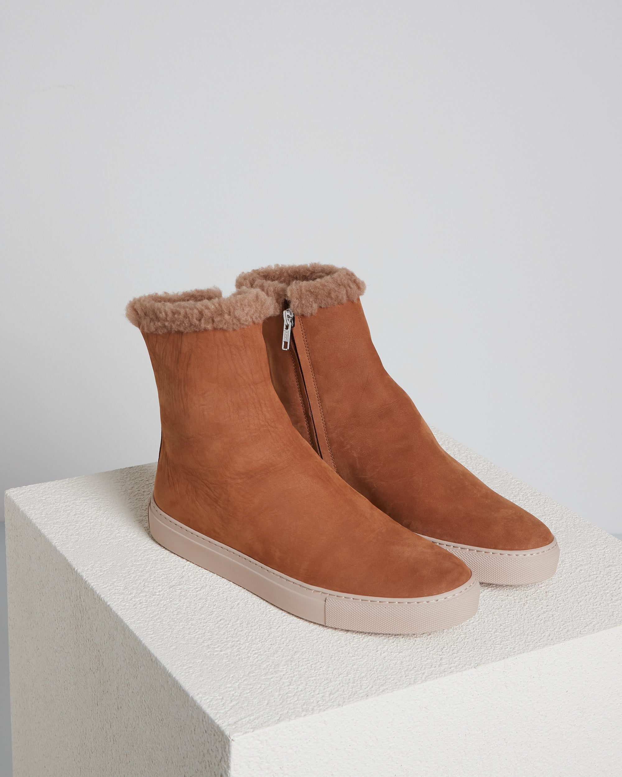 Brown leather ankle boot 2