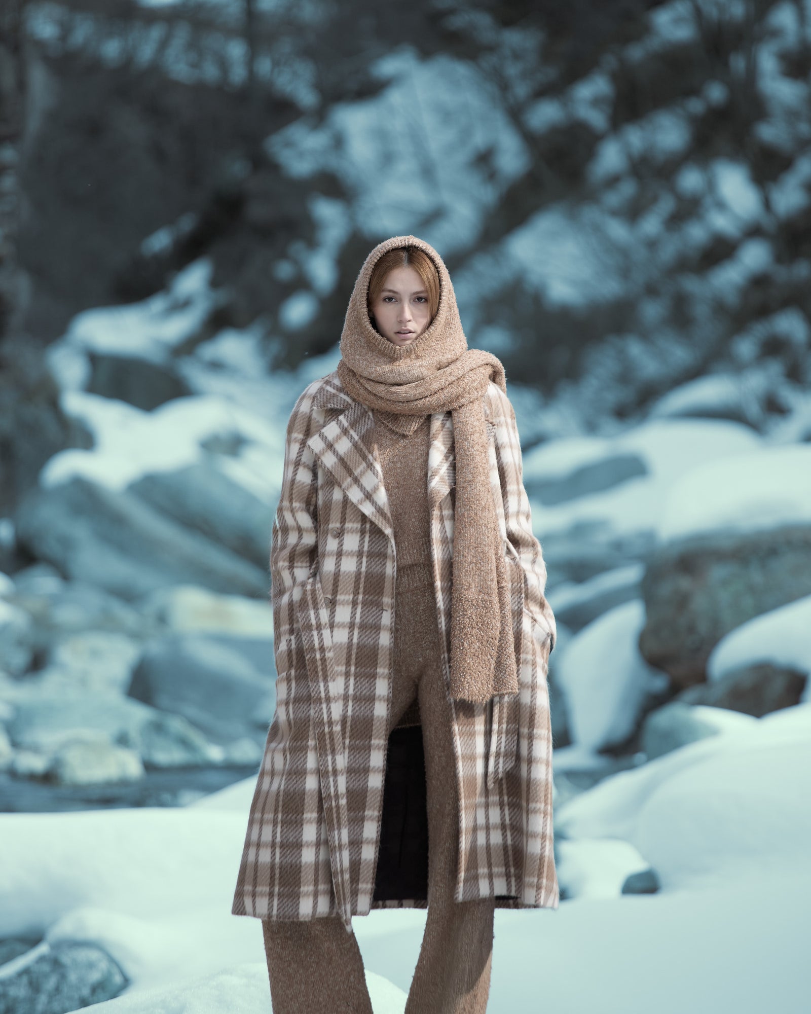 Check coat in cashmere, alpaca, and wool