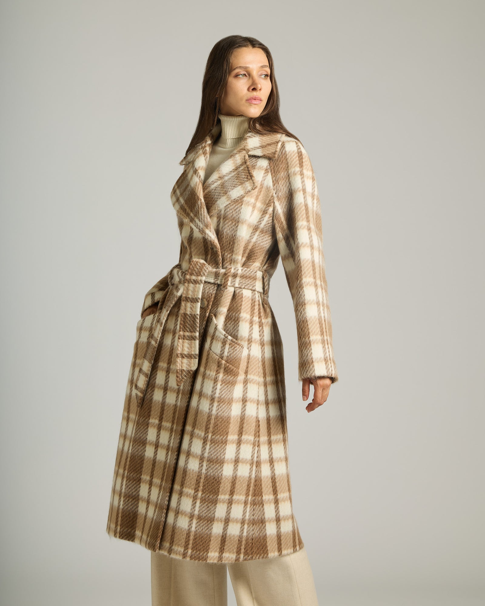 Check coat in cashmere, alpaca, and wool