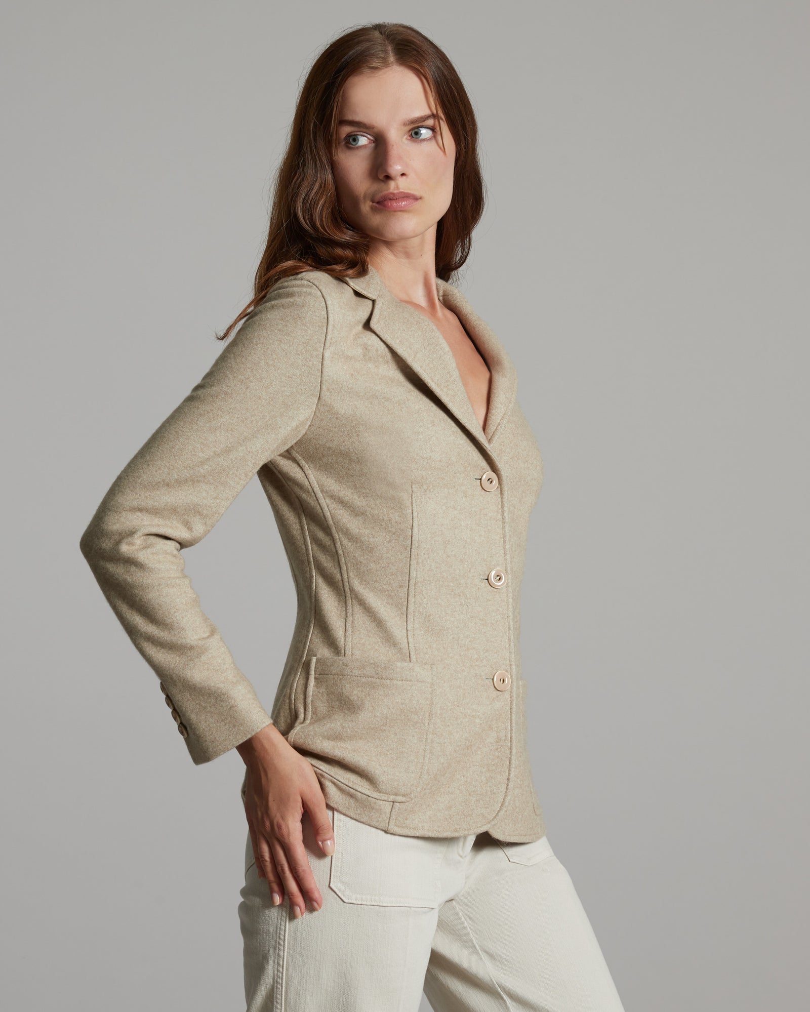 Beige cashmere fleece Kate blazer 2