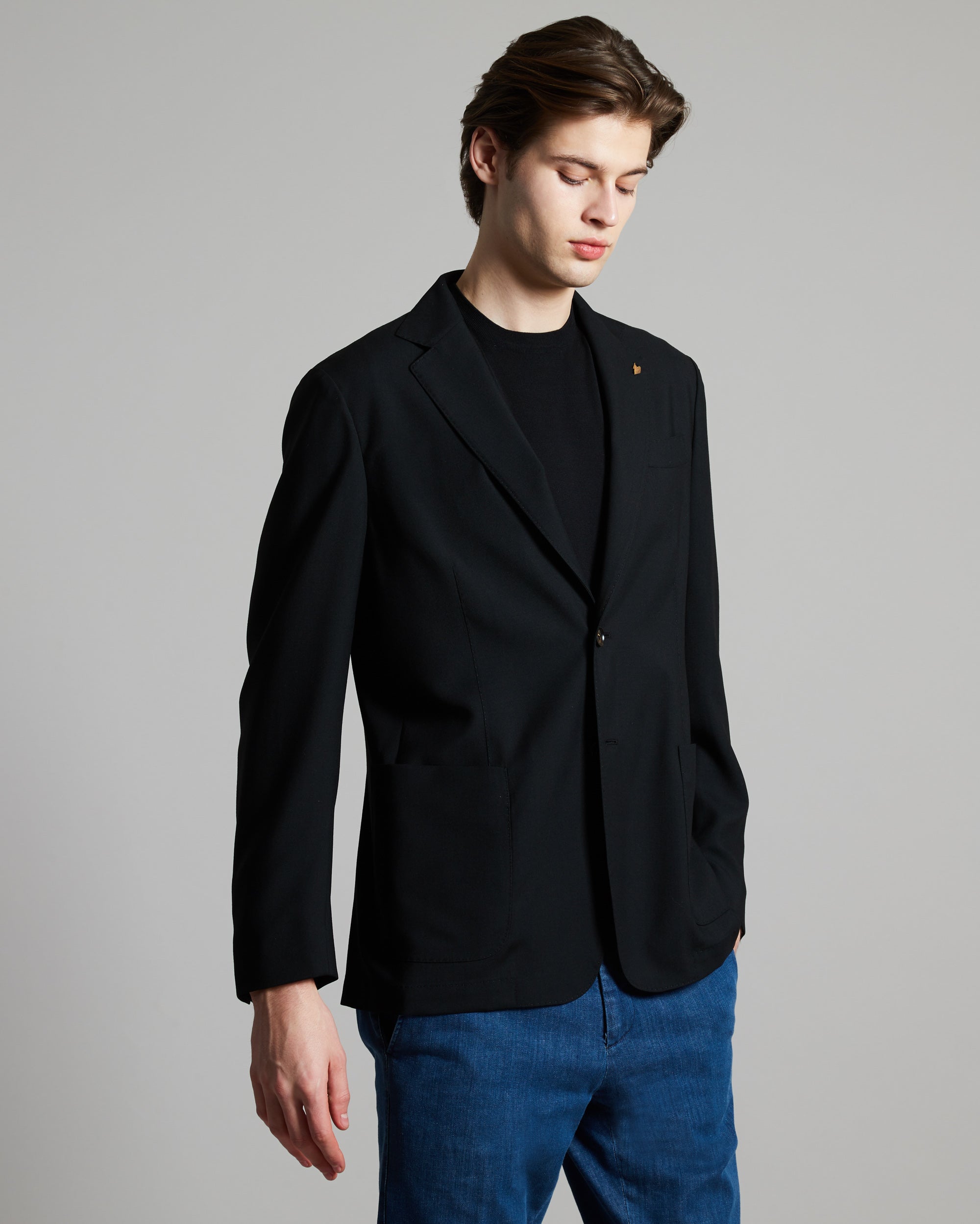 Cashmere 4.0 black ROBERT blazer. 2