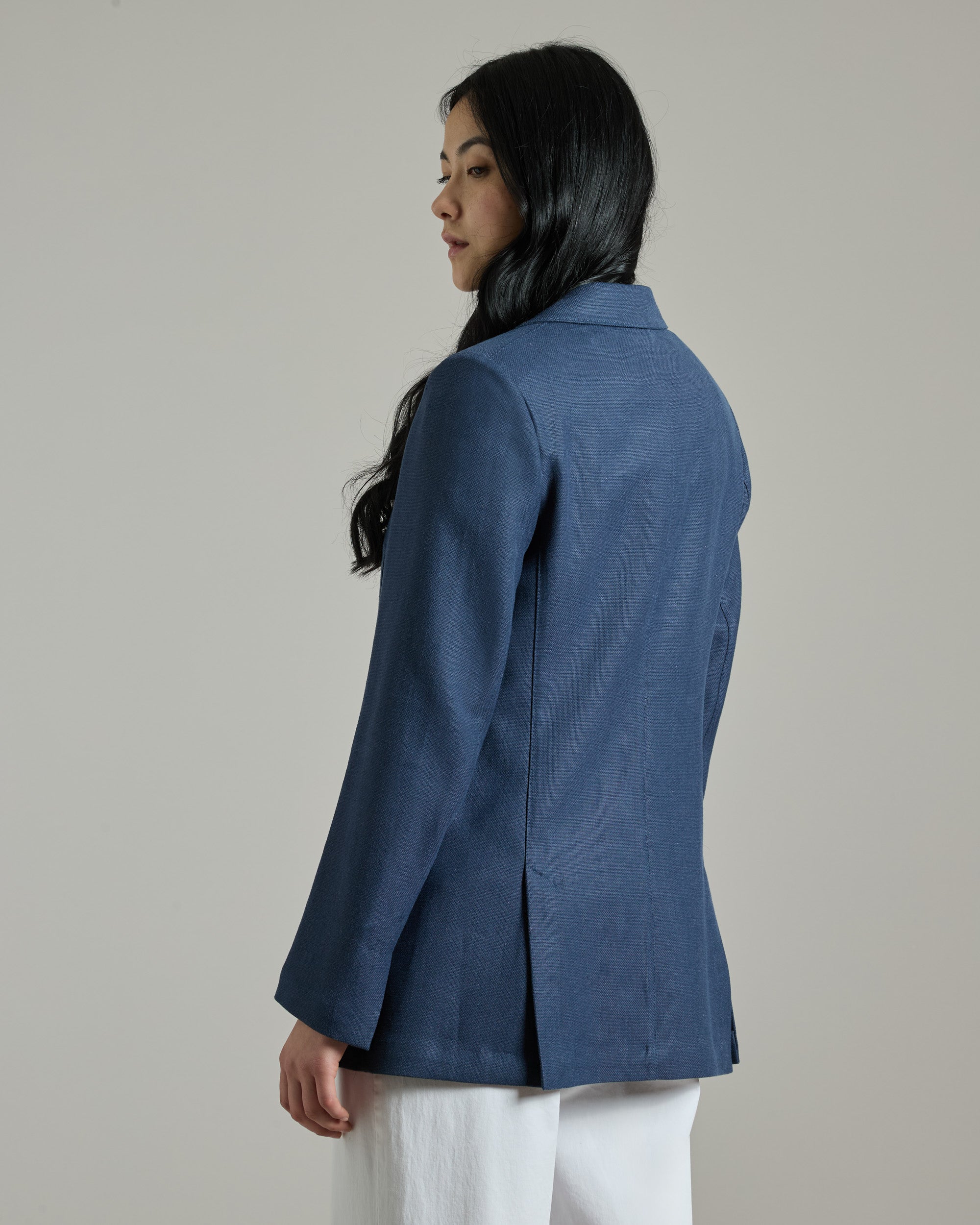 Blue double-breasted jacket in Canvas Linen 4