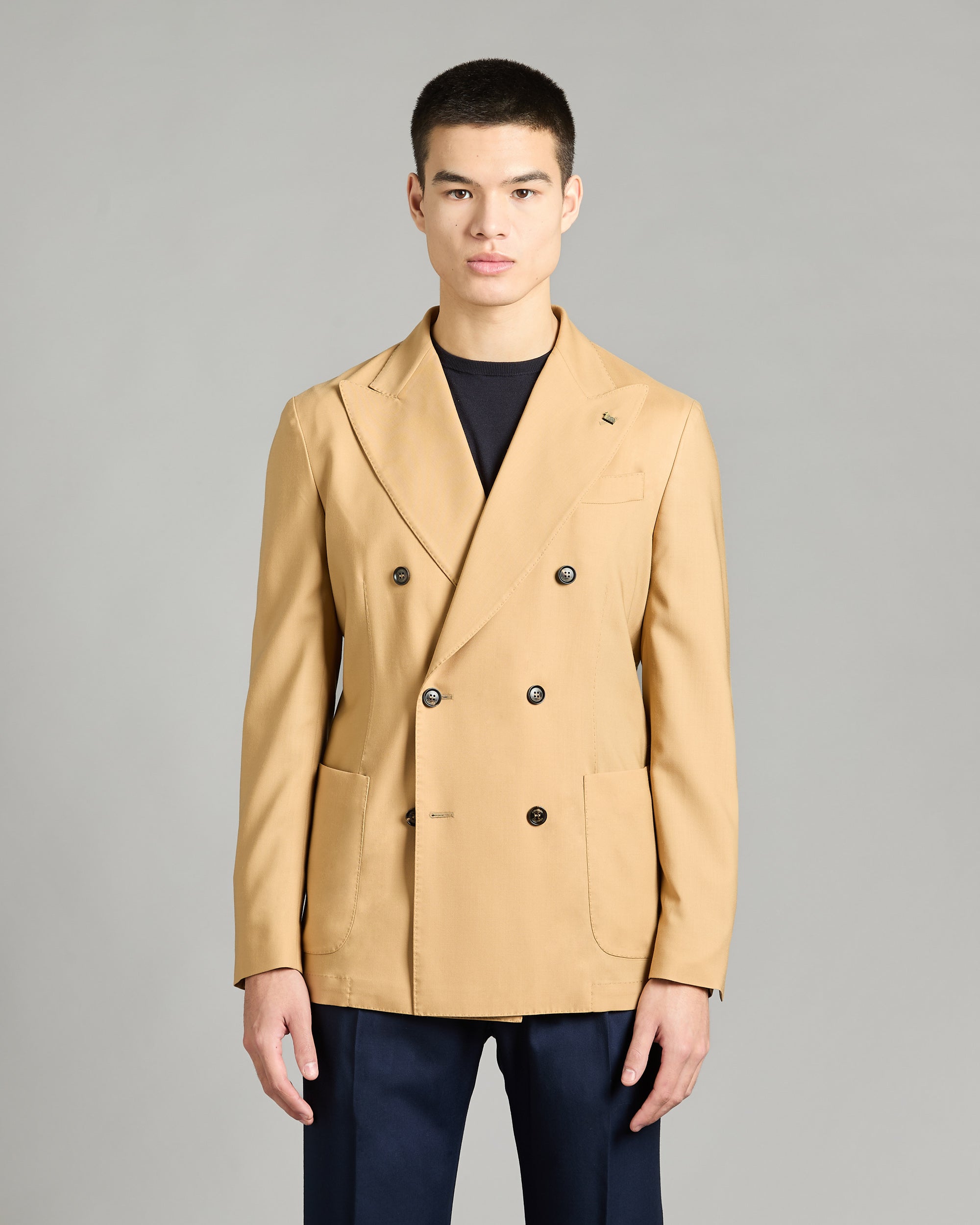 ROBERT Double-Breasted Jacket in Cashmere 4.0