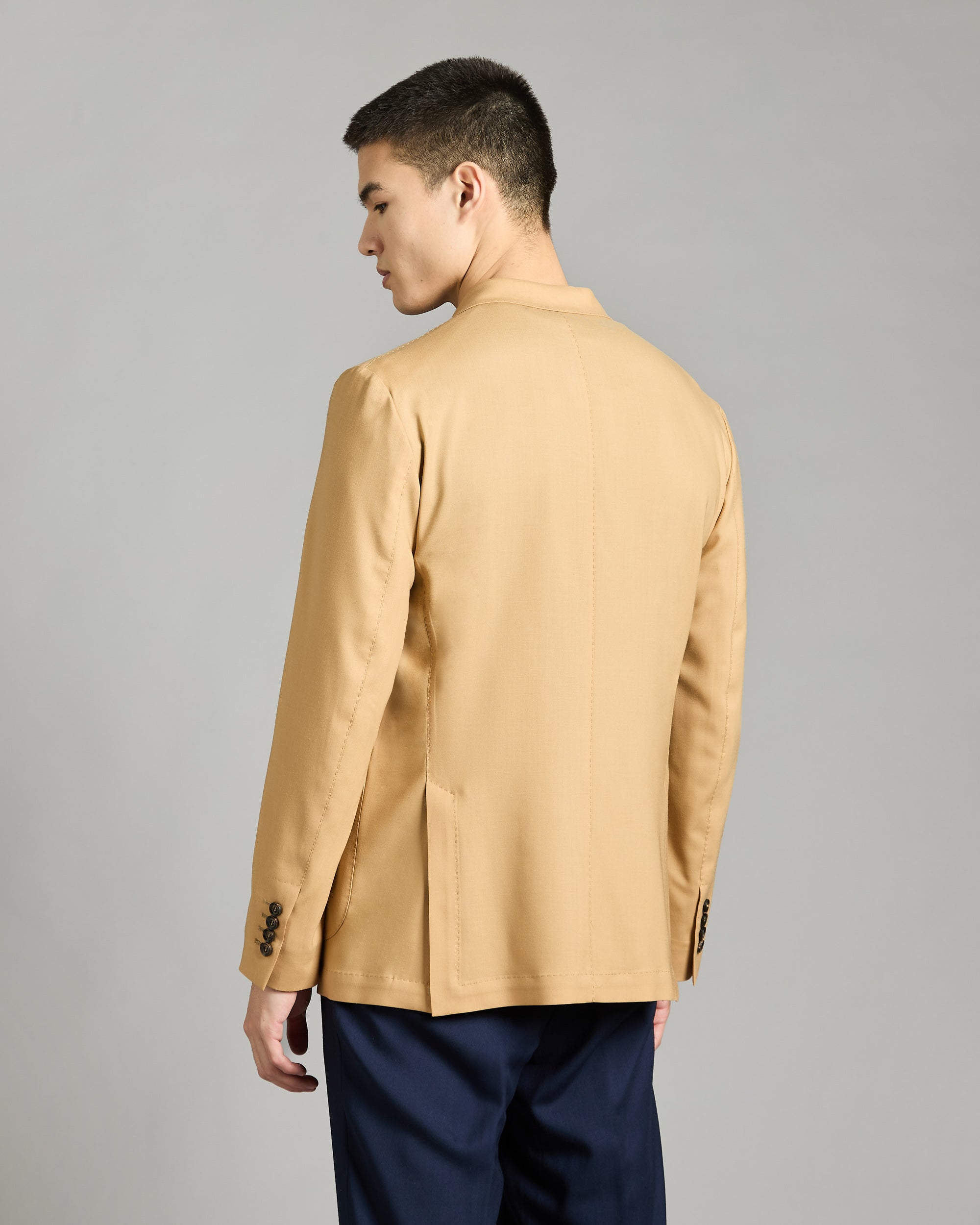 ROBERT Double-Breasted Jacket in Cashmere 4.0