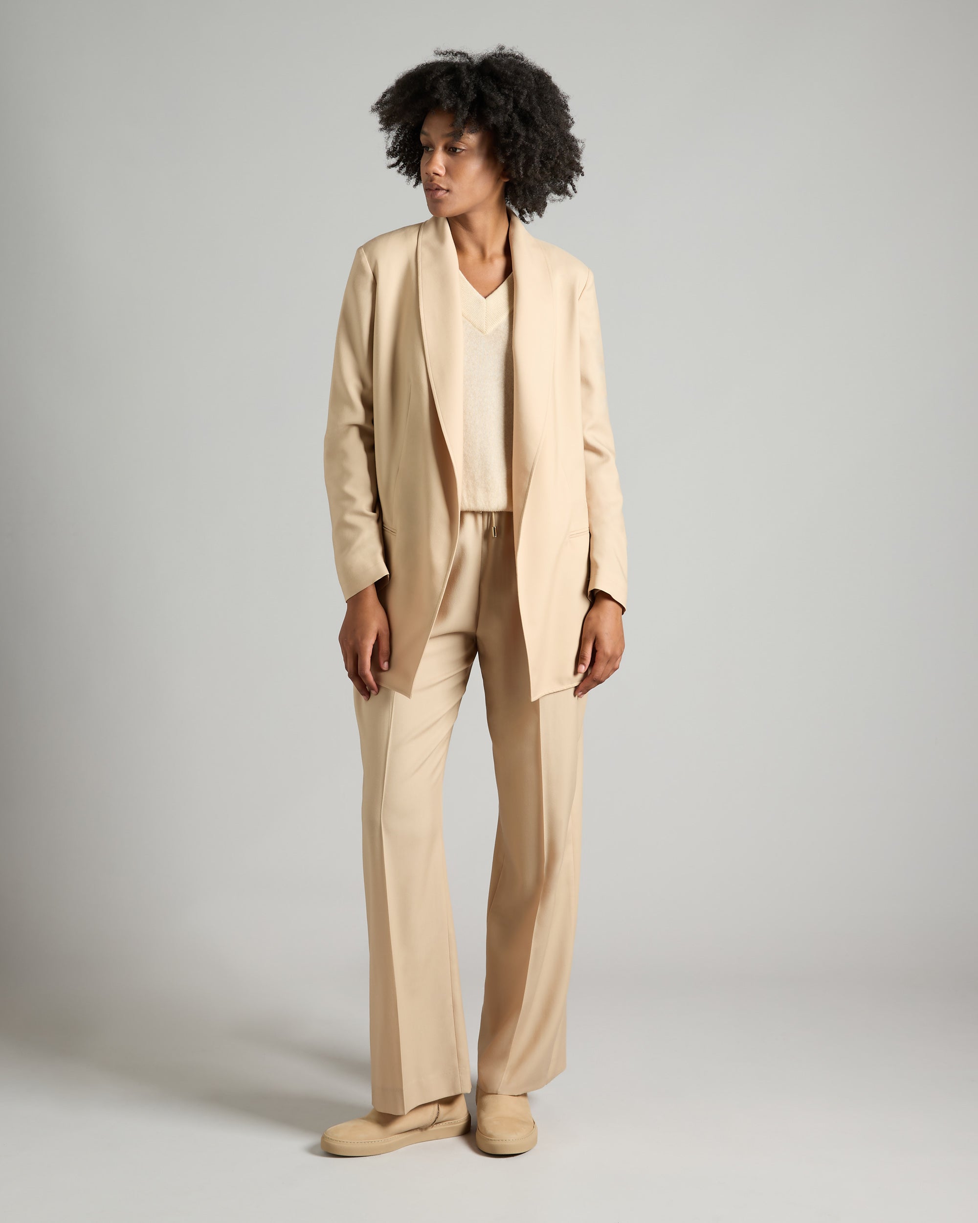 Beige Cashmere 4.0 jacket with belt