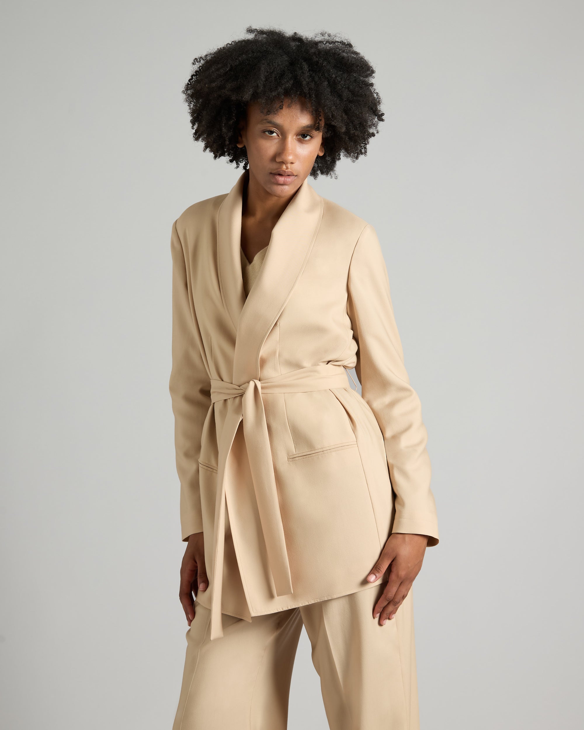 Beige Cashmere 4.0 jacket with belt