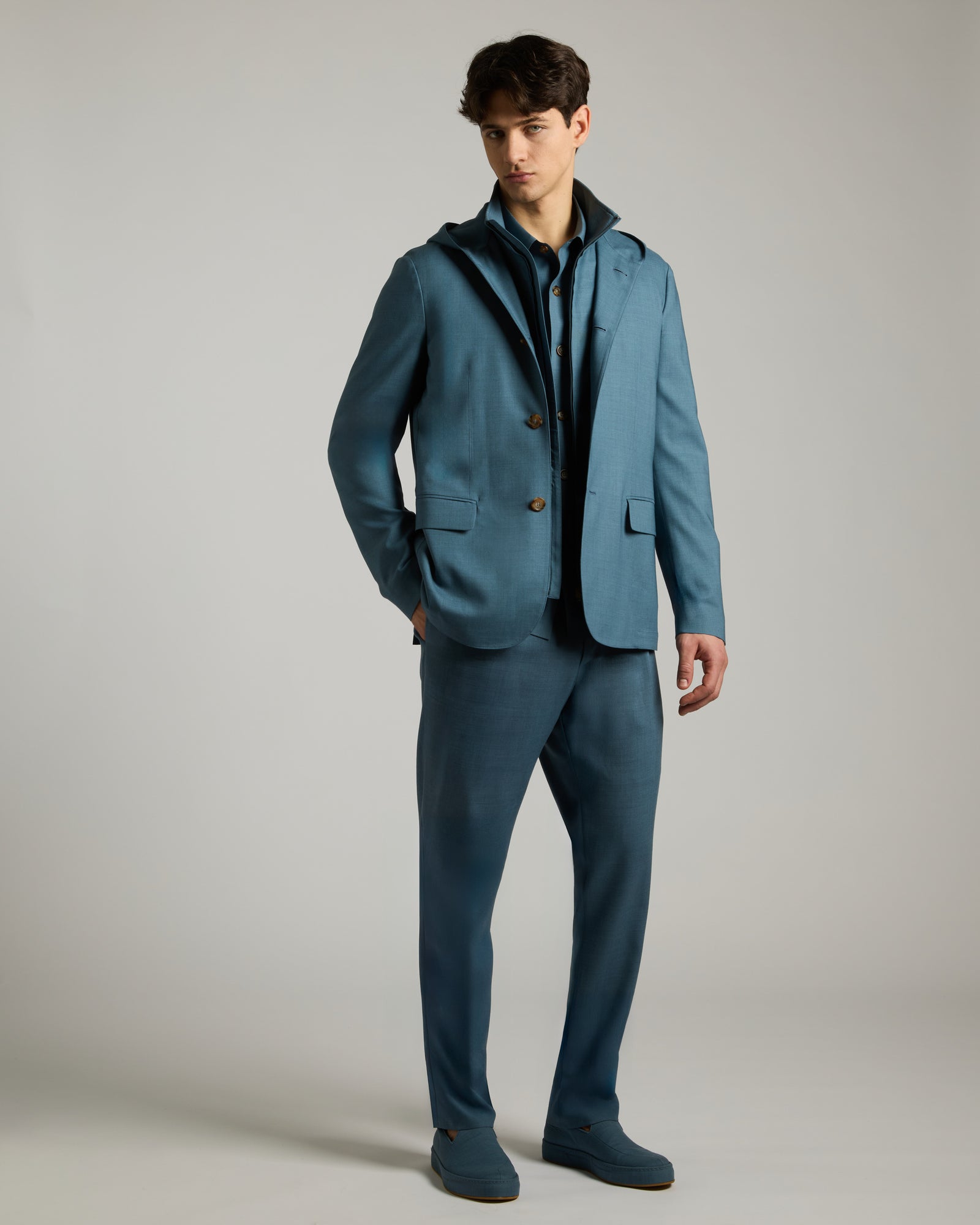 LOUIS Hooded Jacket in Cashmere 4.0