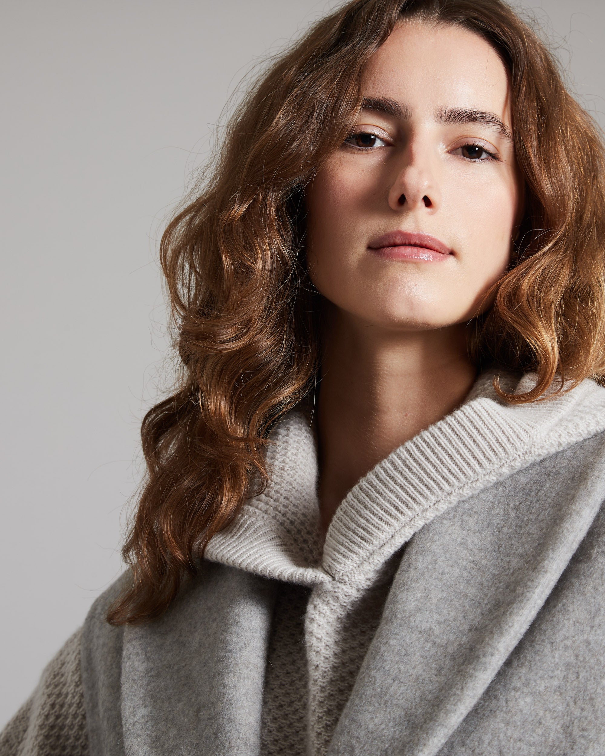 Outerwear senza maniche in cashmere fleece