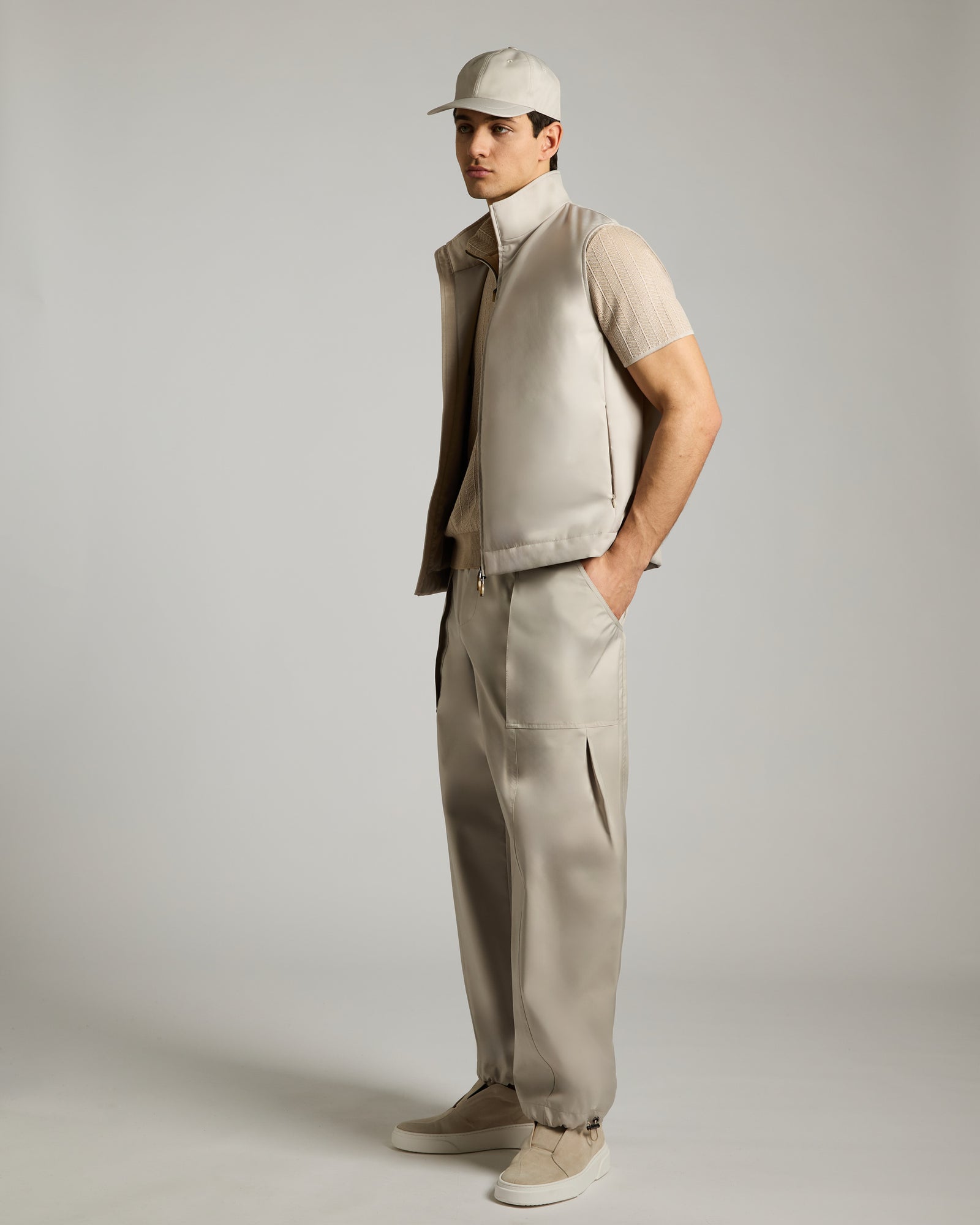 Ranger Vest 20 KNOTS and Cashmere Waves 2