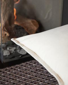 White pure cashmere pillow 2