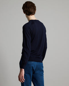 Maglia scollo V in cashmere e seta blu