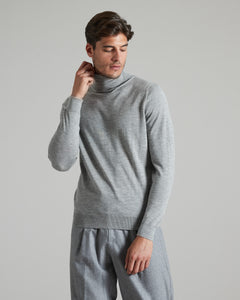 Grey cashmere and silk men's turtleneck sweater