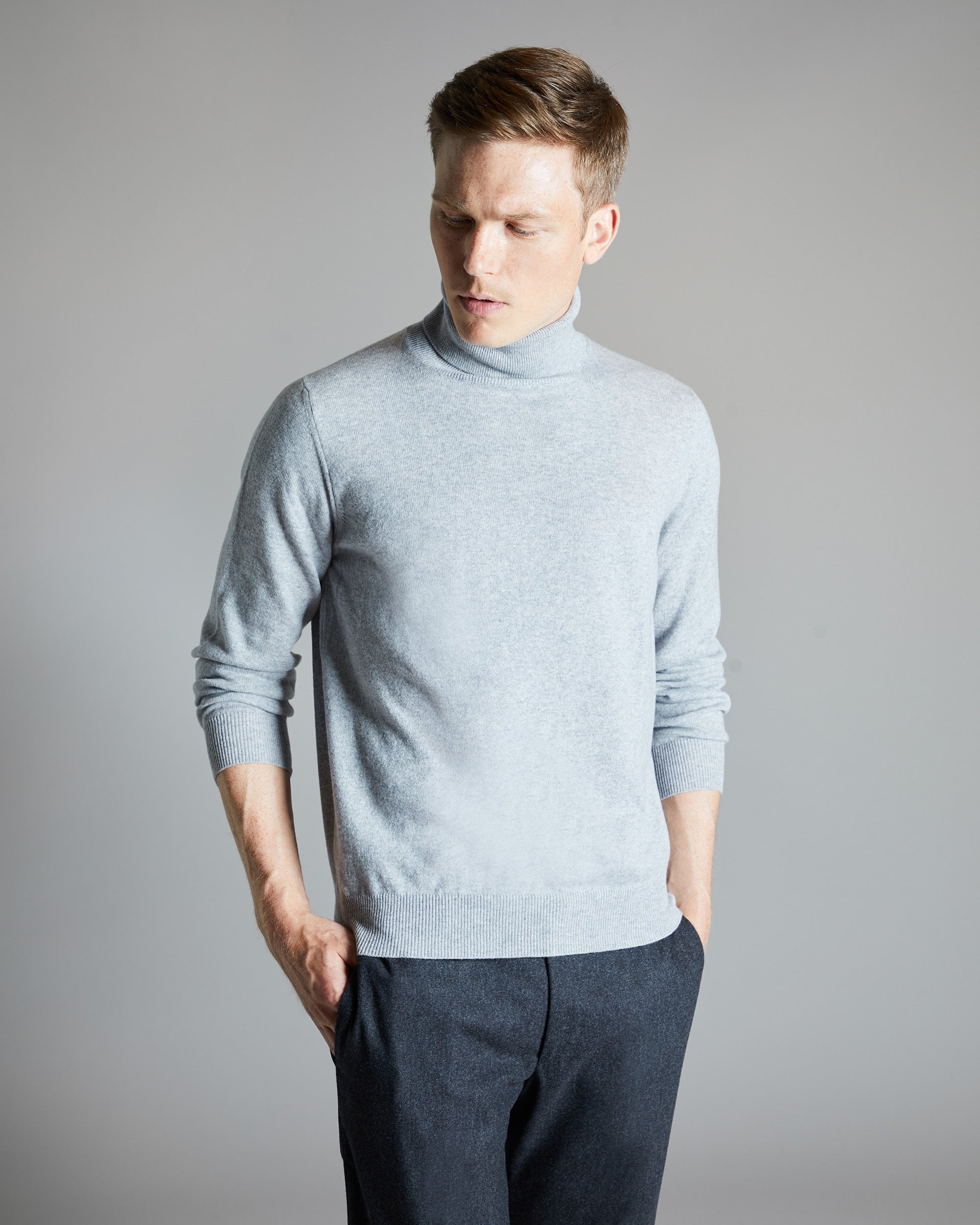 Light grey Kid Cashmere turtleneck sweater