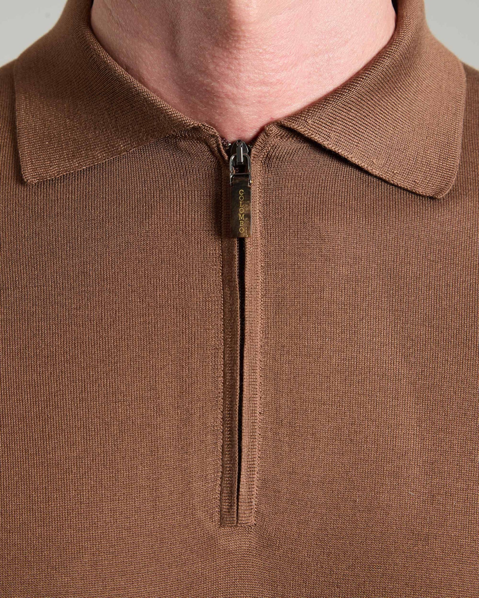 Zipped polo in pure brown silk