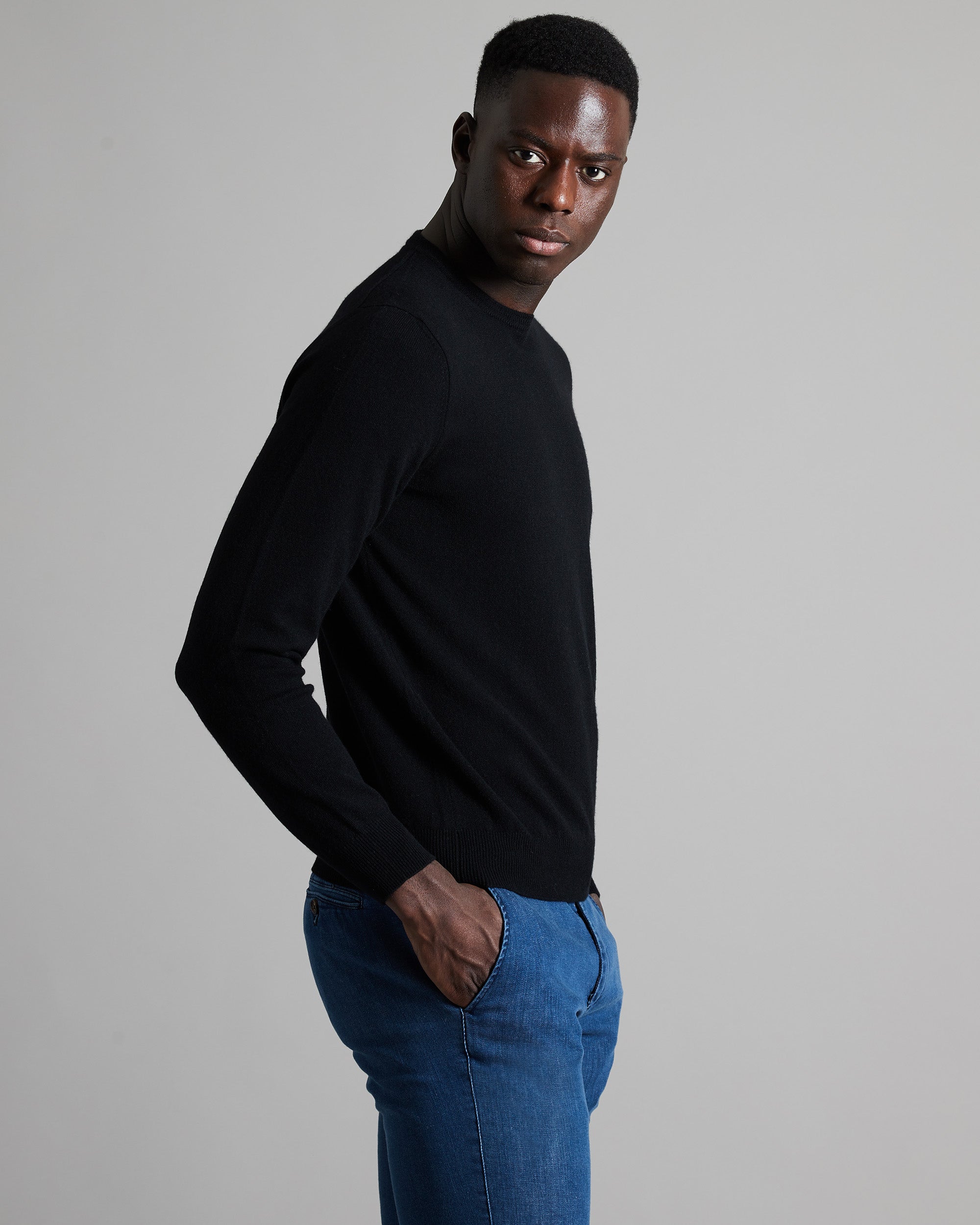 Black kid cashmere round-neck sweater