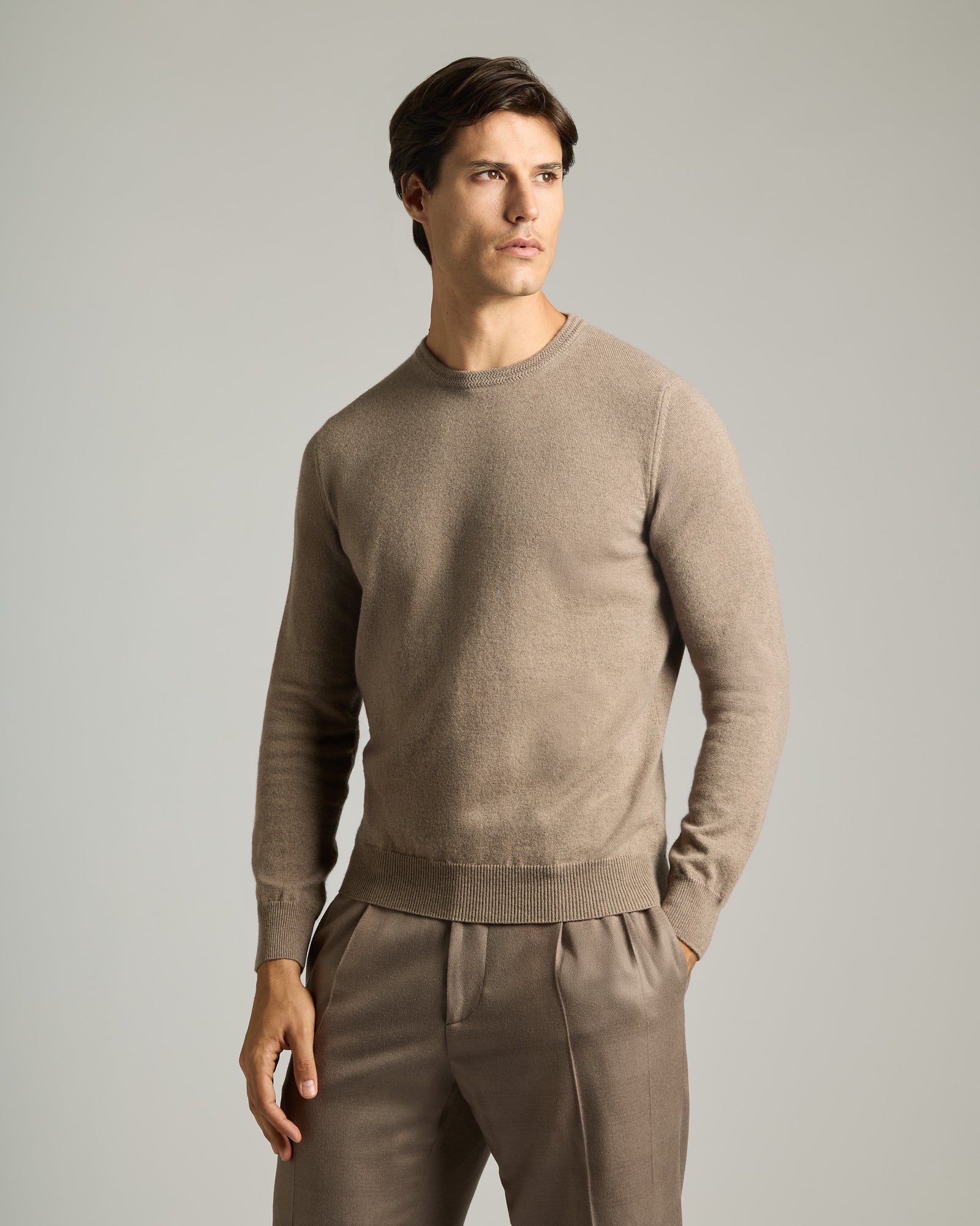 Beige kid cashmere round-neck sweater