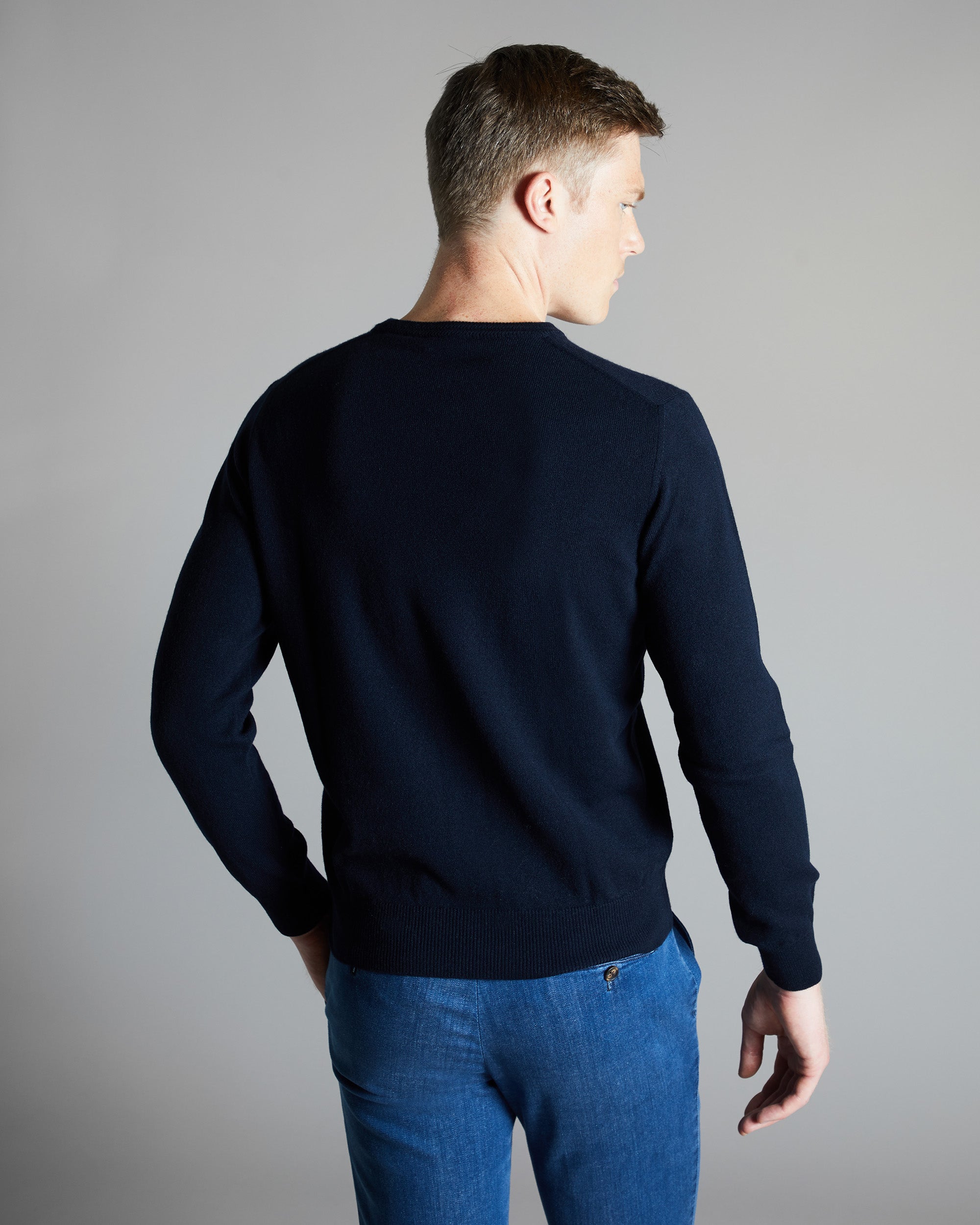 Maglia Scollo V in Kid Cashmere blu