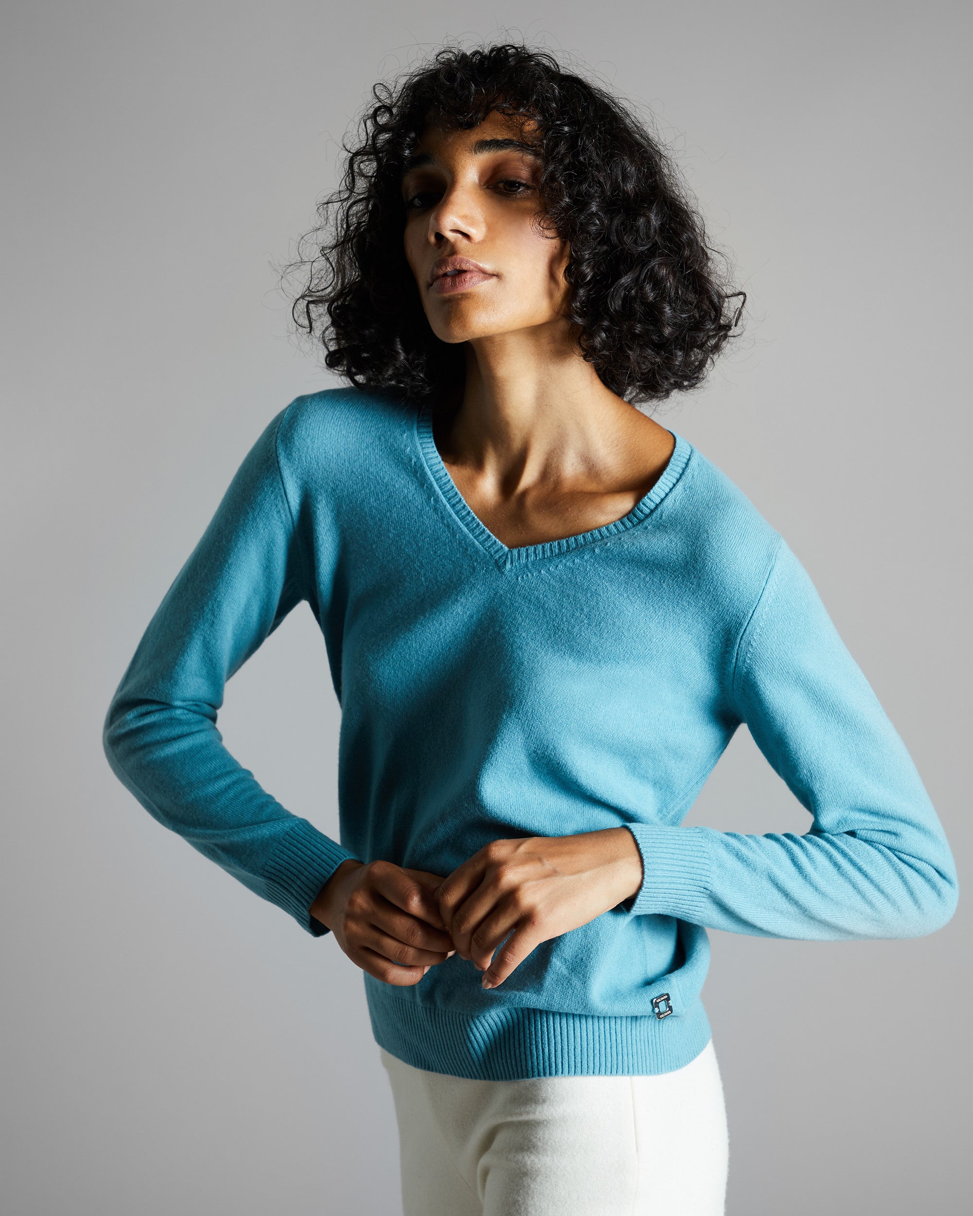 Green Kid cashmere V-neck sweater 2