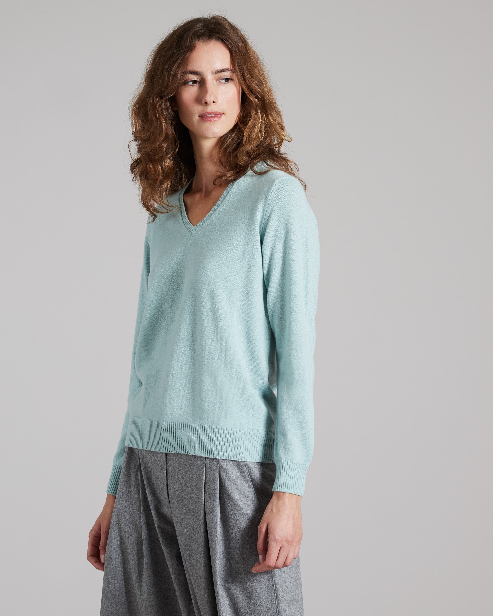 Light green Kid cashmere V-neck sweater
