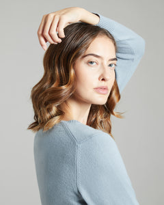 Light blue kid cashmere round-neck sweater