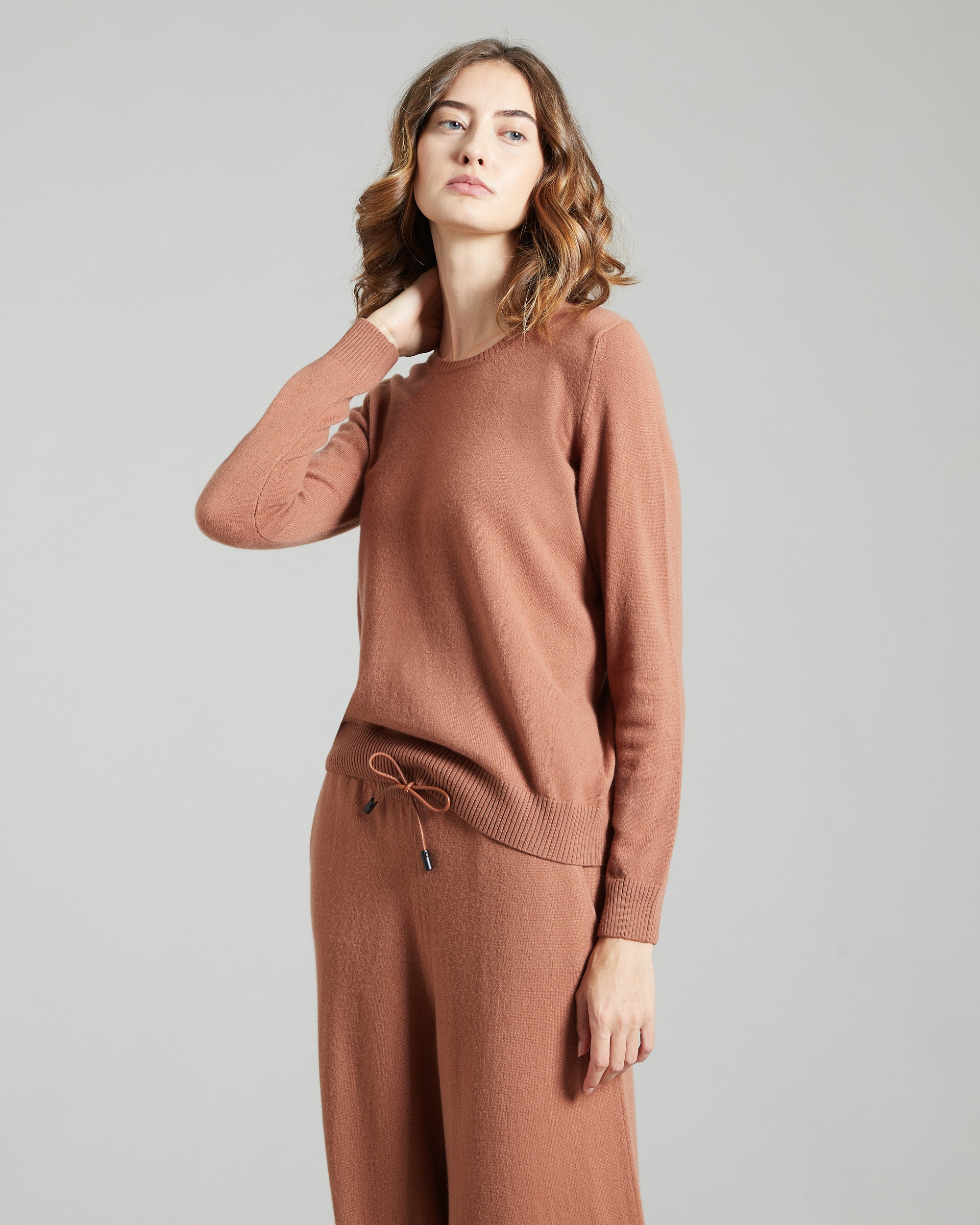 Brown kid cashmere round-neck sweater