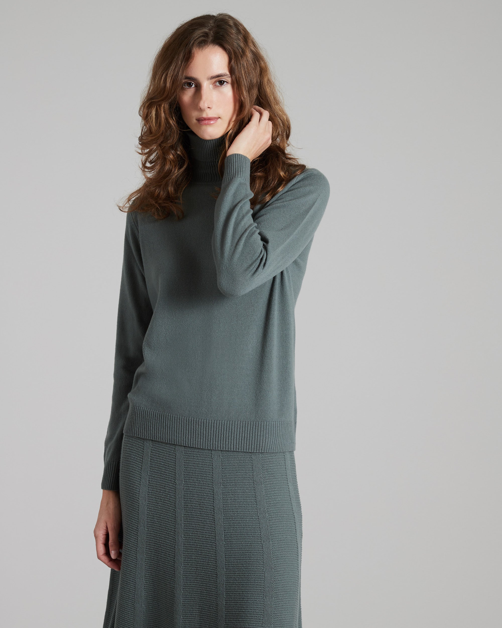 Botanic Green Kid cashmere turtleneck sweater 2