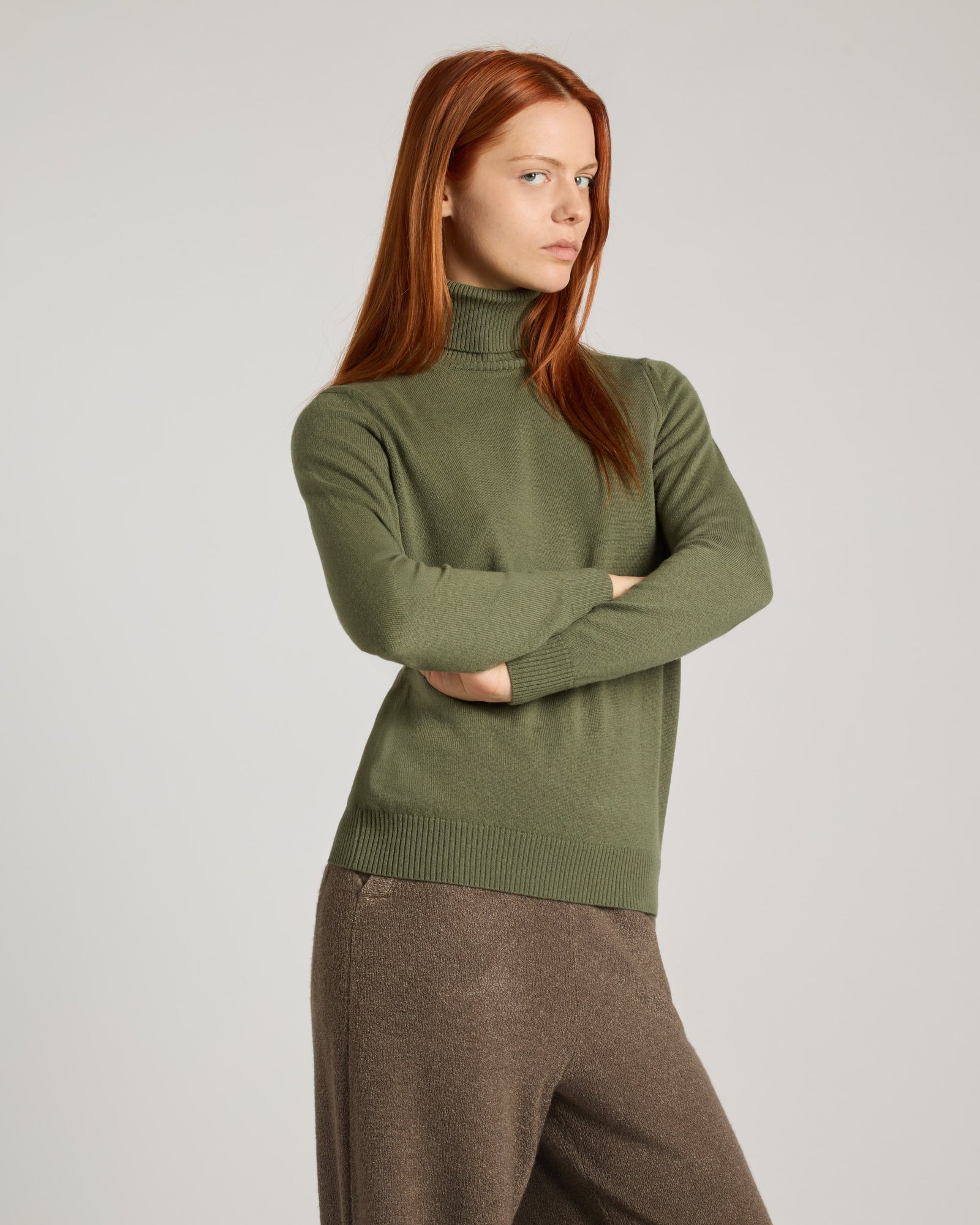 Green Kid cashmere turtleneck sweater 3