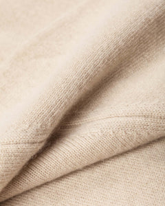 Naturbeiger Rollkragenpullover aus Kid-Kaschmir