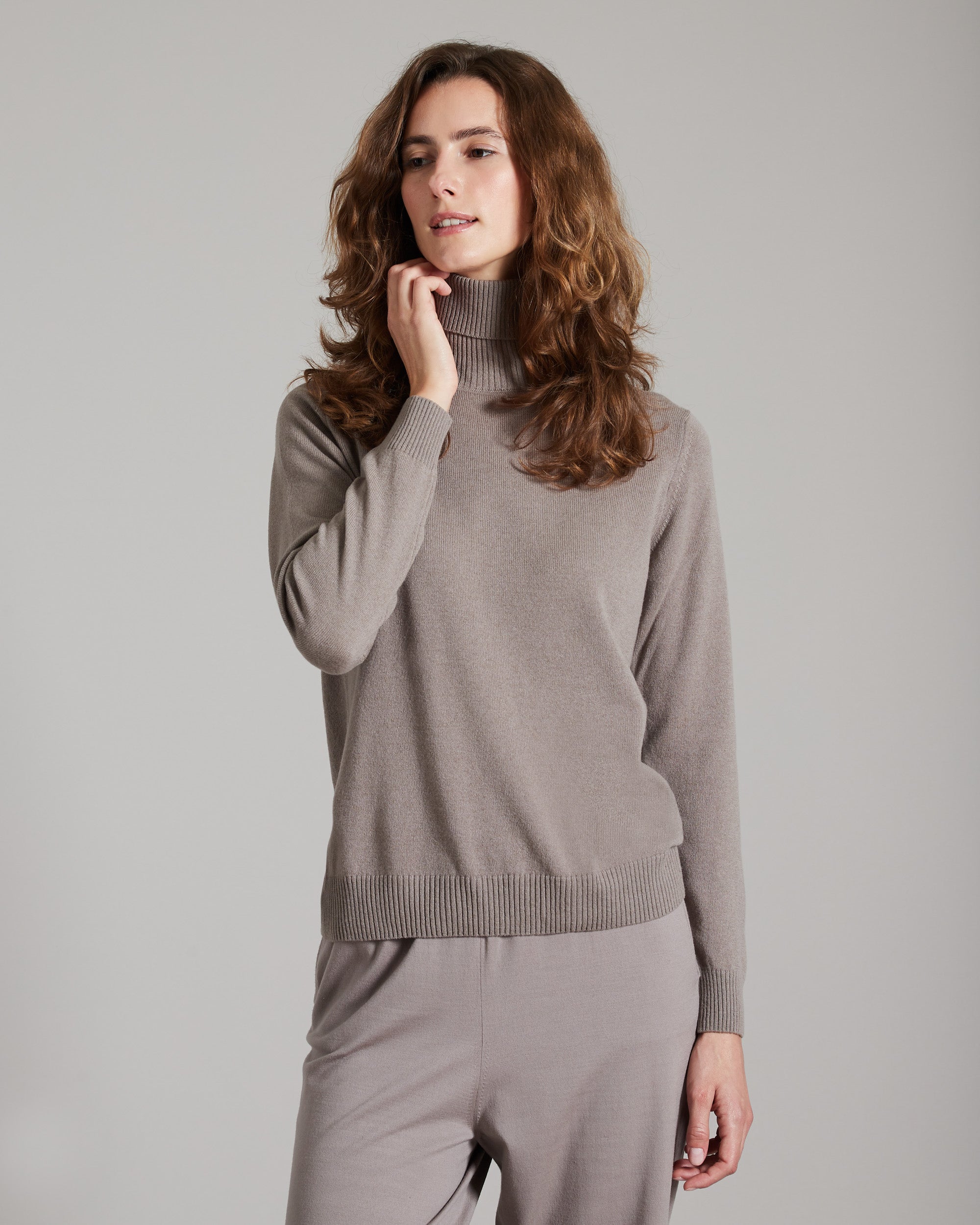 Maglia Dolcevita in Kid Cashmere brown