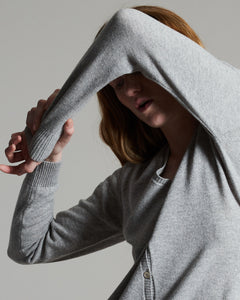 Light grey kid cashmere V-neck cardigan 3