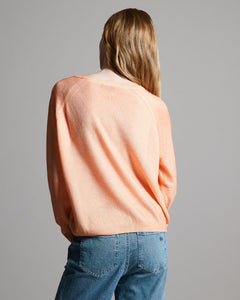 Kid cashmere hand sprayed V neck in orange