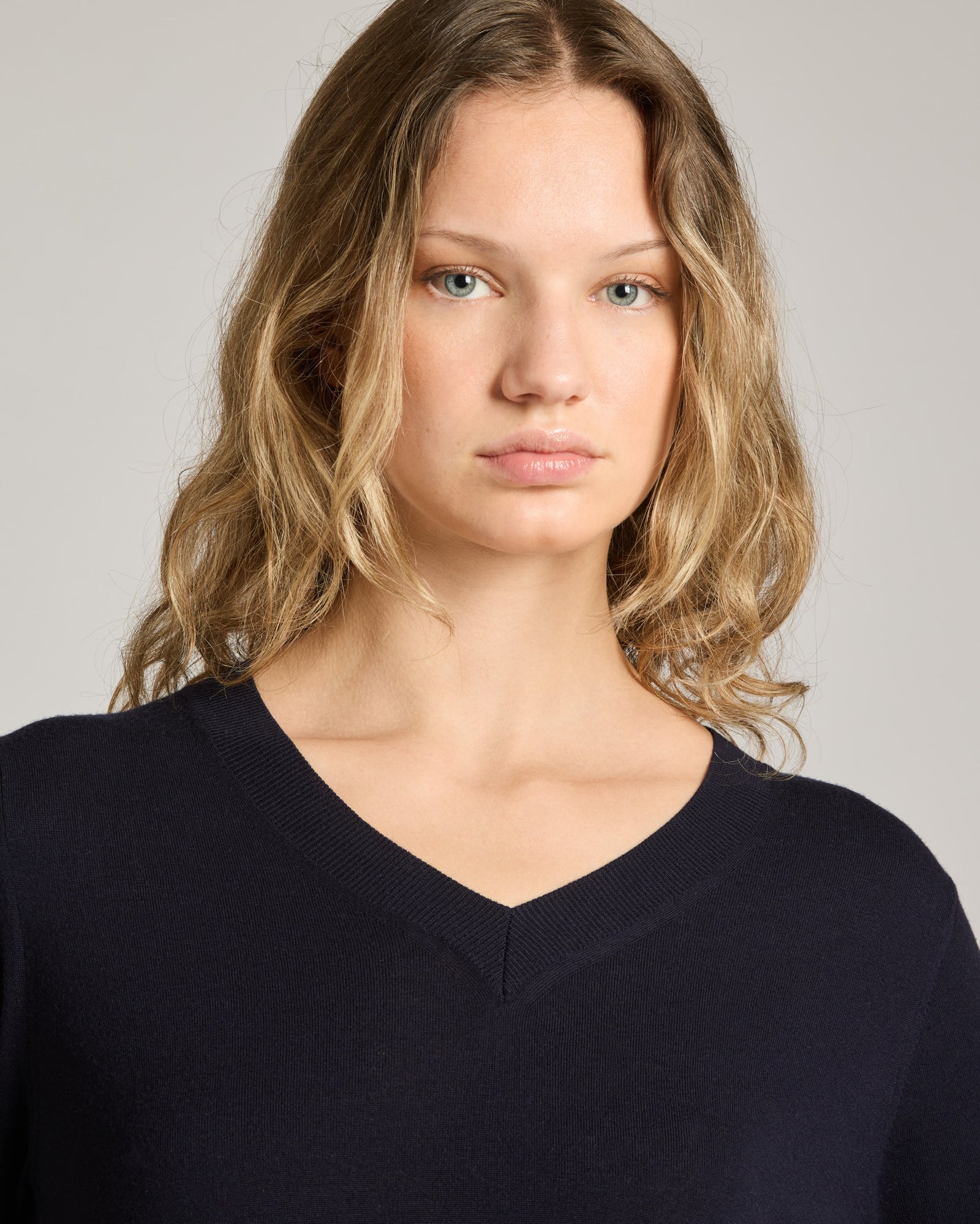 Blue 12.8 Kid Wool blue v-neck sweater 3