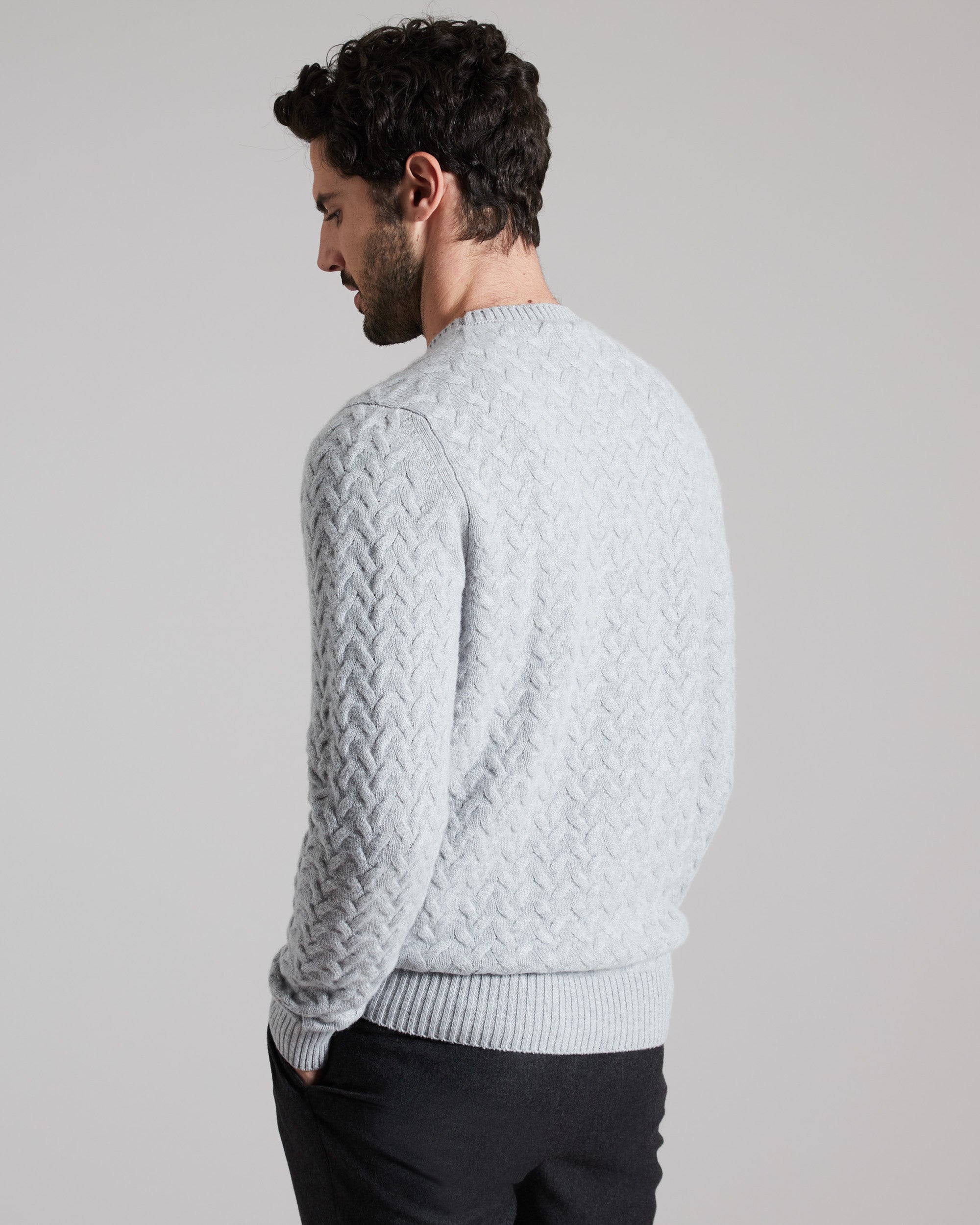 Grey three dimensional round-neck sweater in Kid Cashmere 3