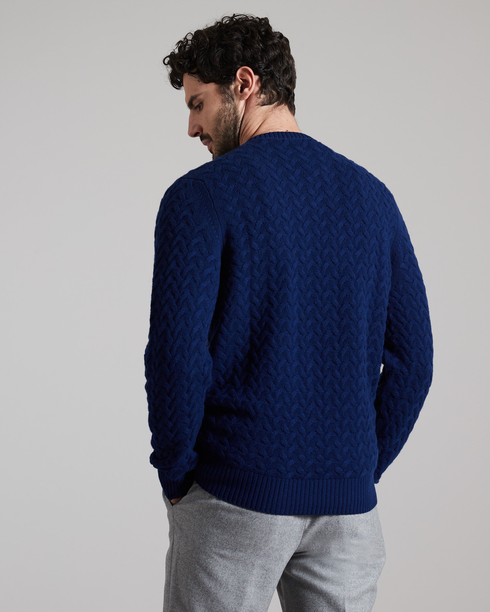 Blue three dimensional round-neck sweater in Kid Cashmere 3