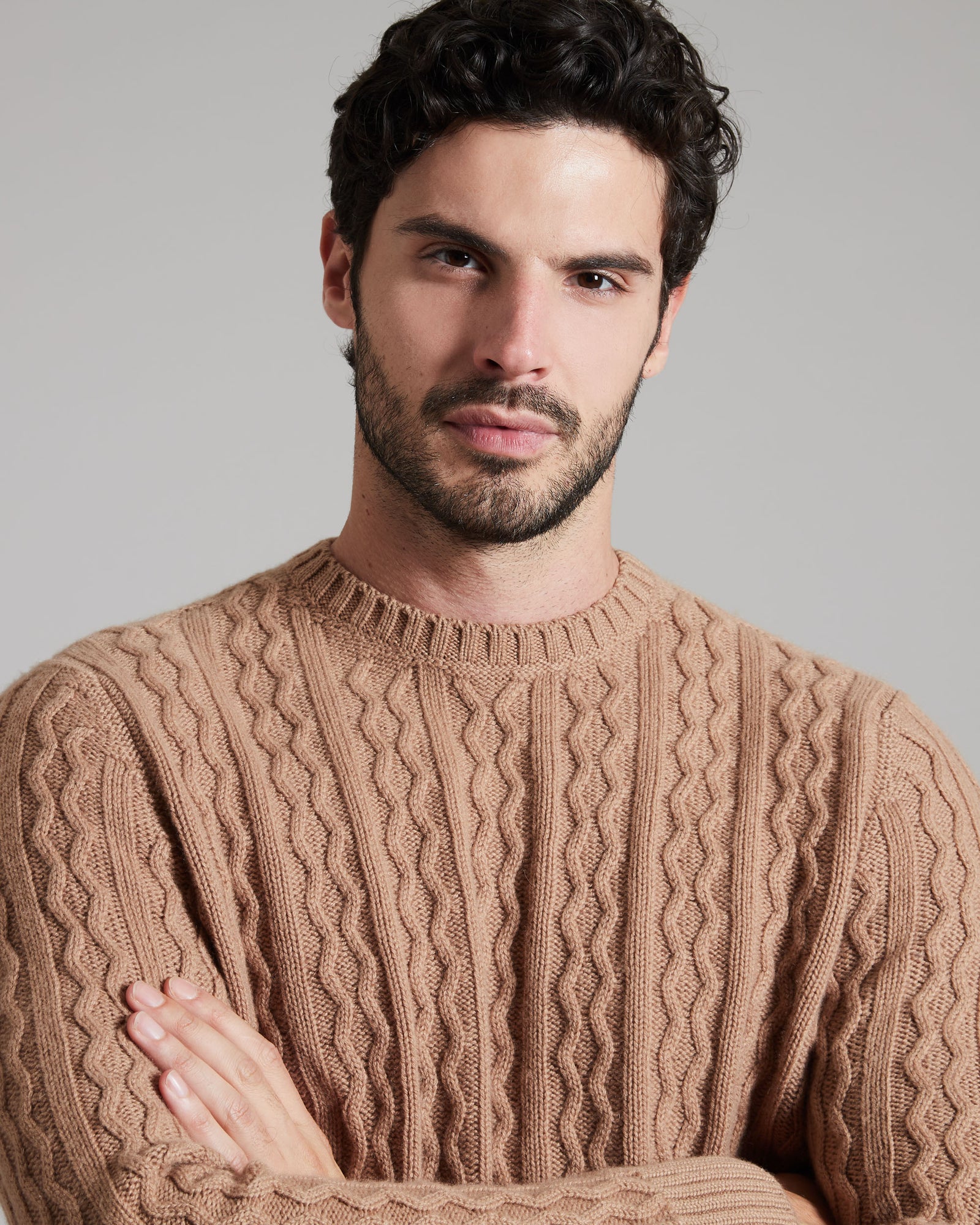 Light brown three dimensional round-neck sweater in Kid Cashmere 4