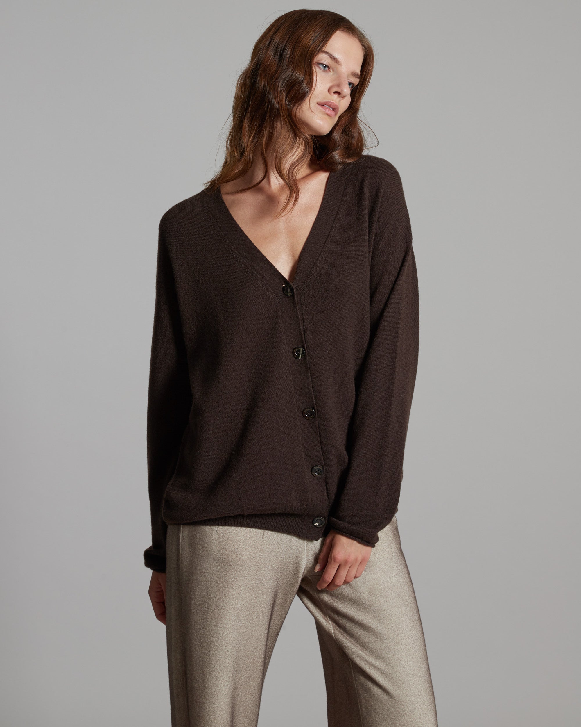 Brown kid cashmere V-neck cardigan 2