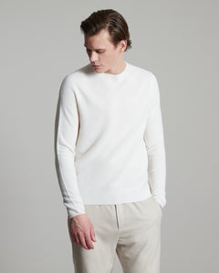 White three dimensional round-neck sweater in Kid Cashmere