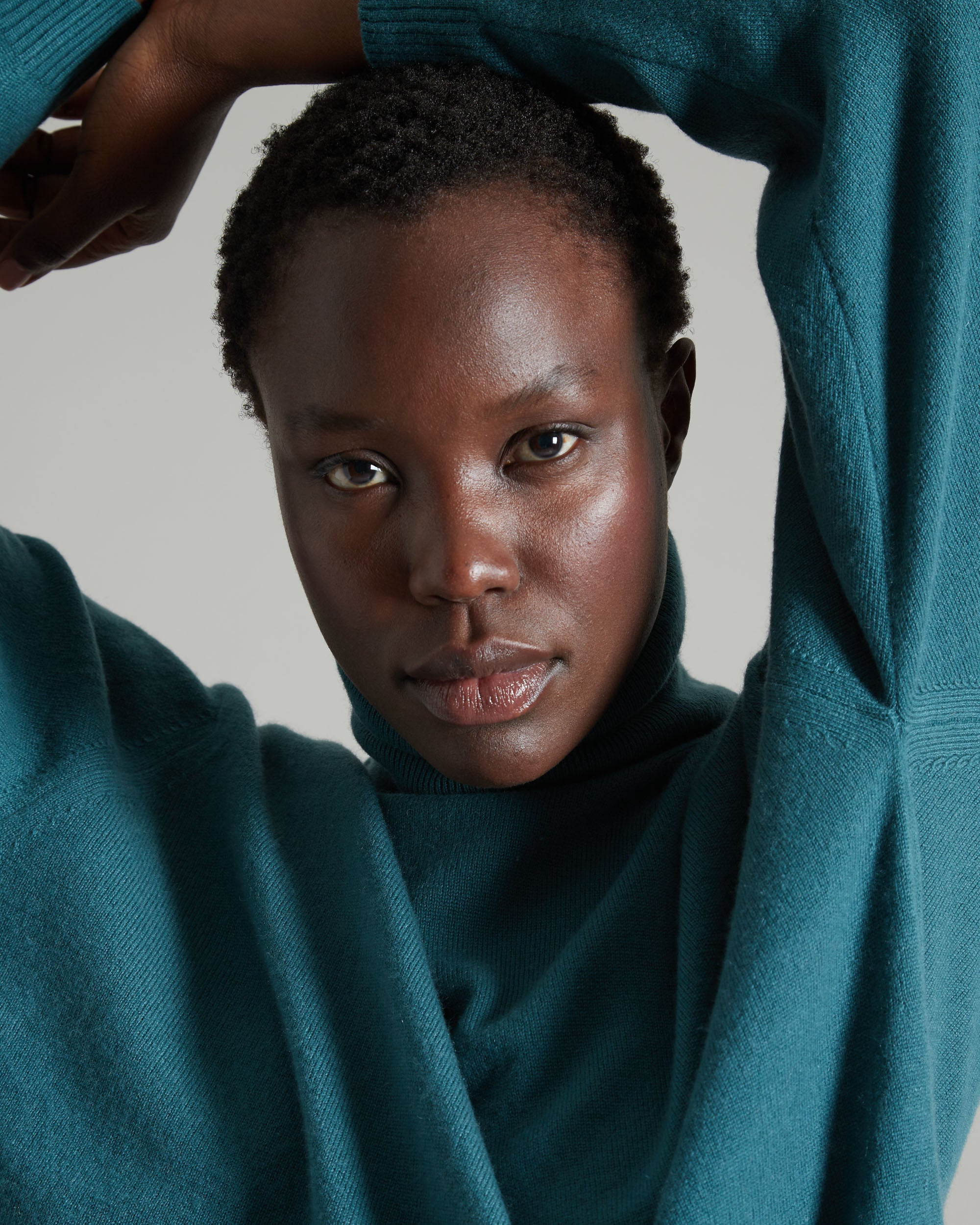 Green Kid Cashmere turtleneck sweater 3