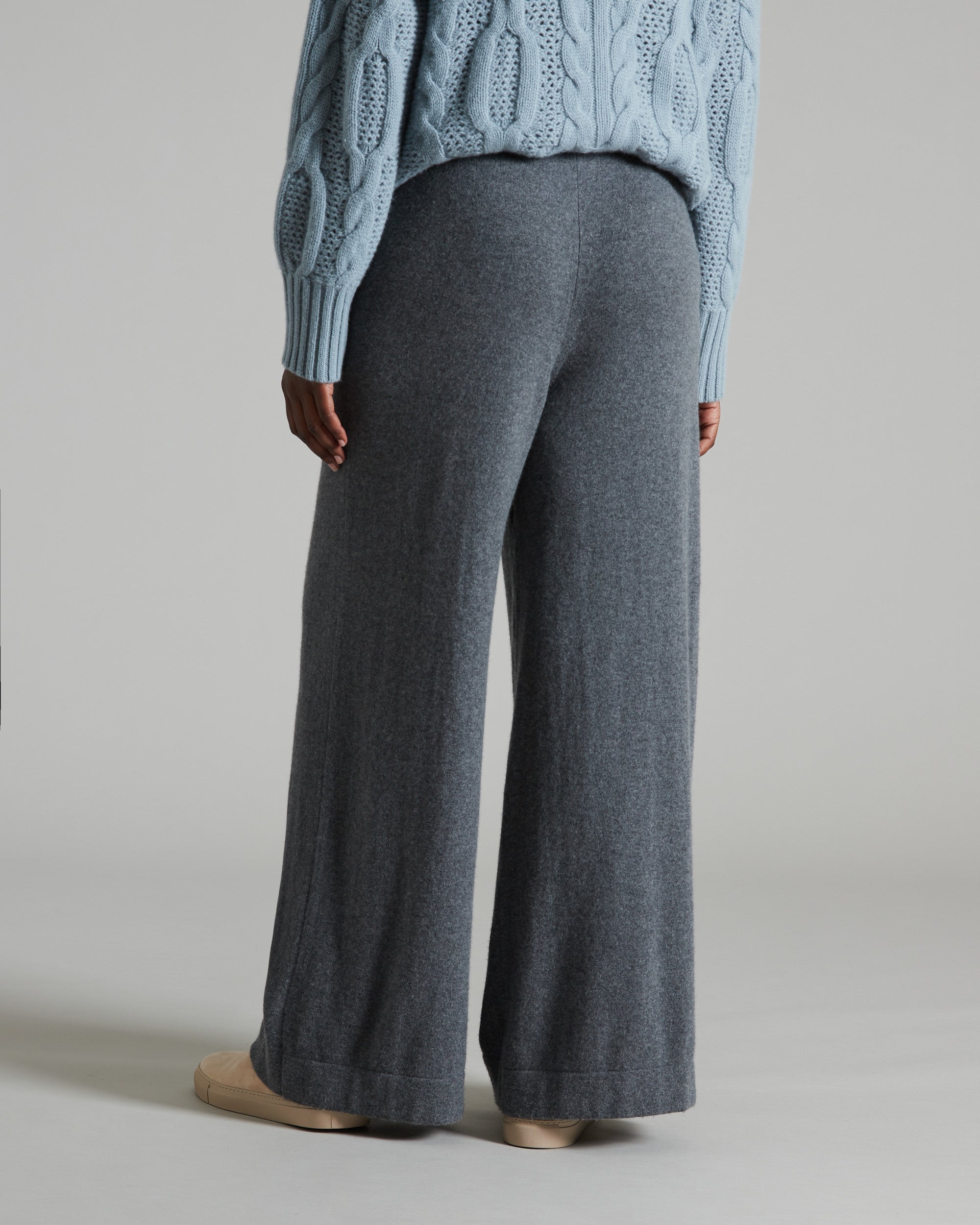 Pantalone in Kid Cashmere grigio scuro