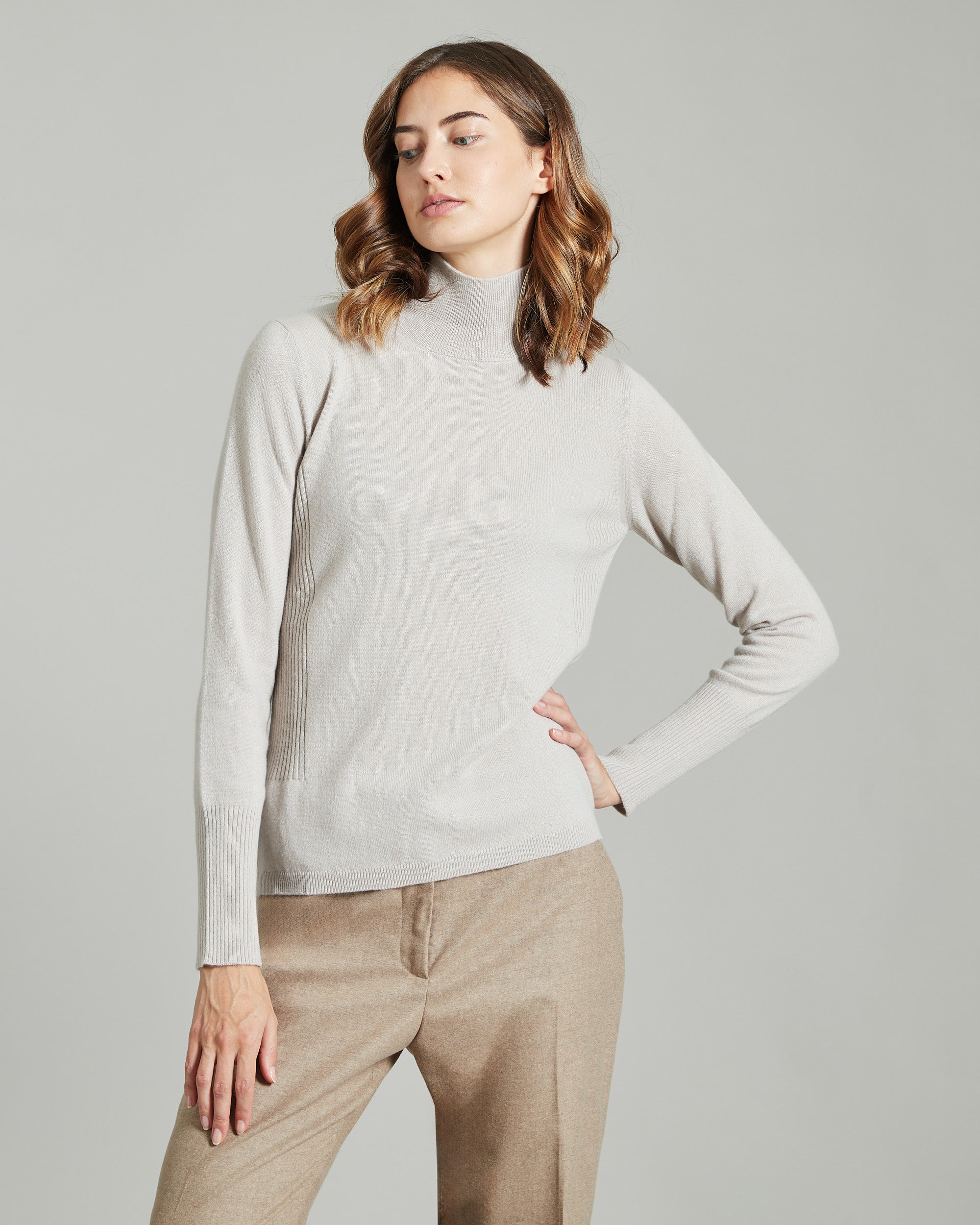 Maglia a collo alto in Kid Cashmere beige