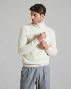 White Three dimensional turtle-neck sweater in kid cashmere