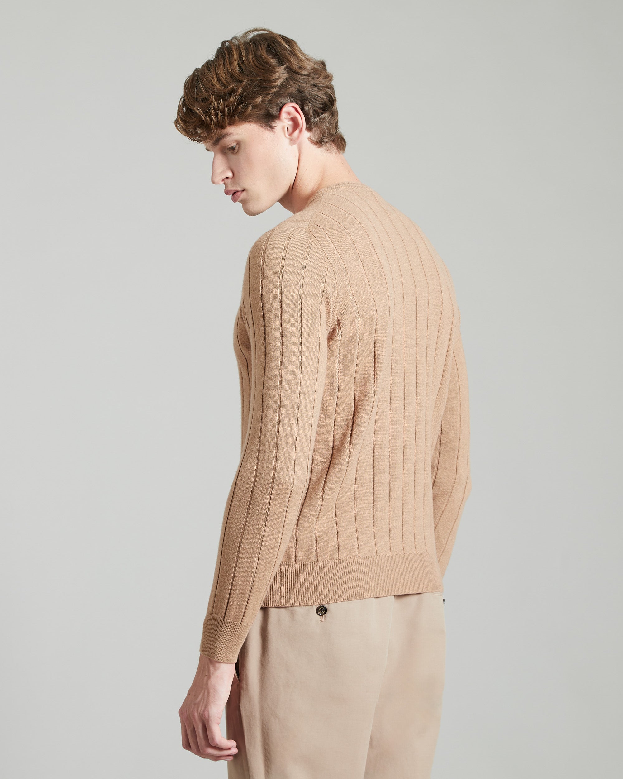 Beige kid cashmere Ribbed crew neck sweater 4