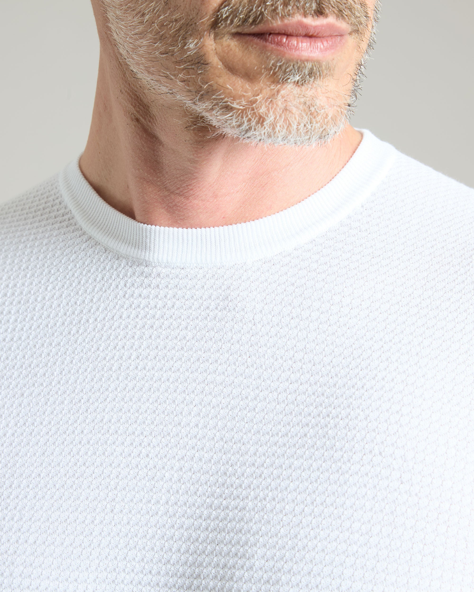 White cotton micro stitch T-shirt 3