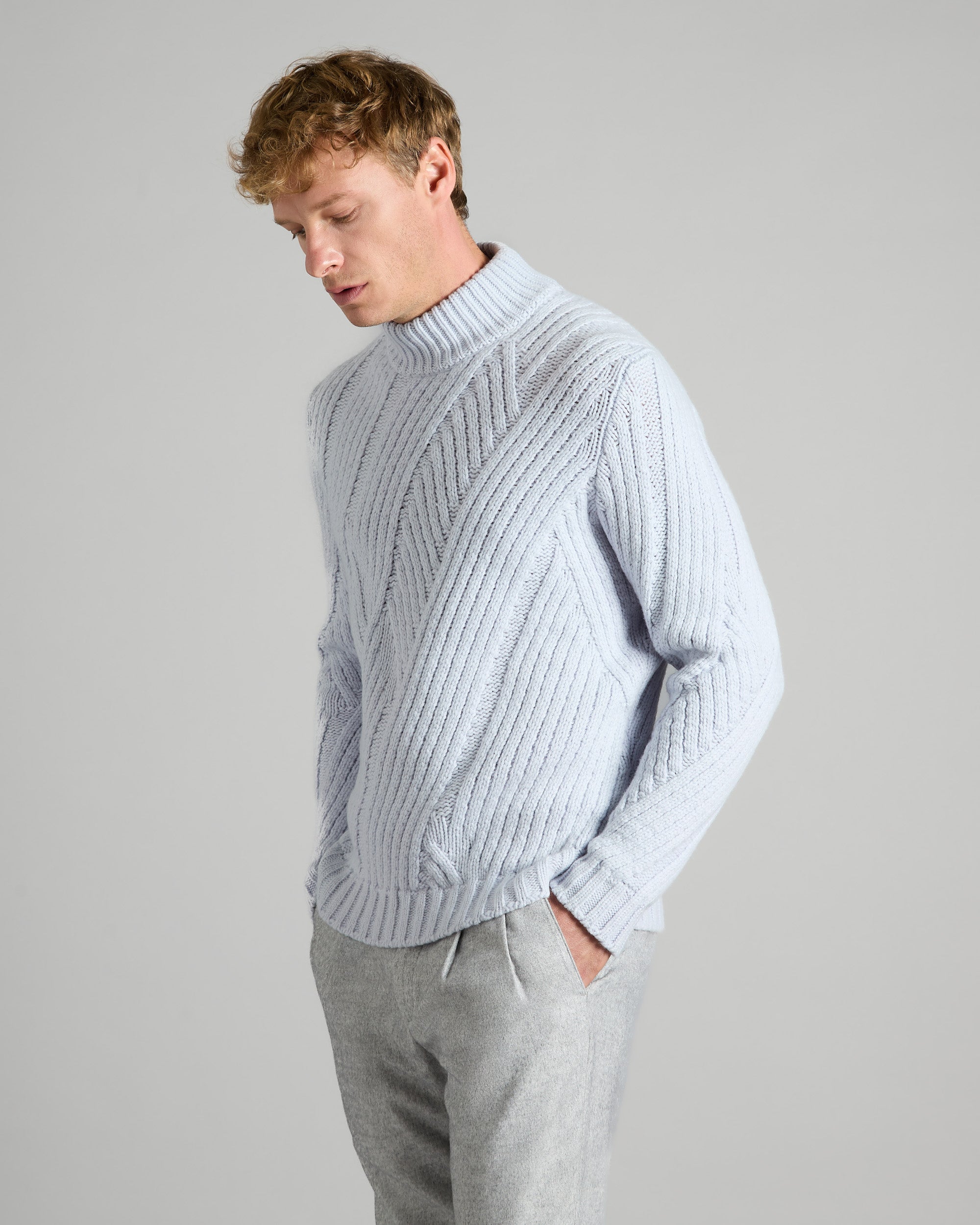 GREY KID CASHMERE FIREPLACE NECK SWEATER