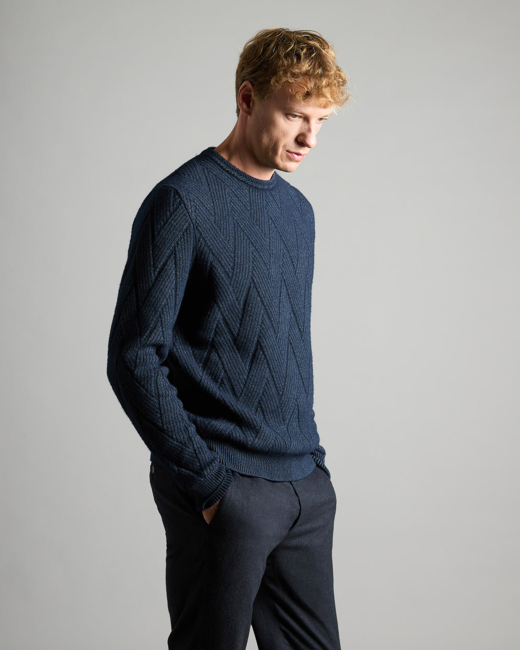Wave stitch crew neck Sweater Blue in Kid Cashmere